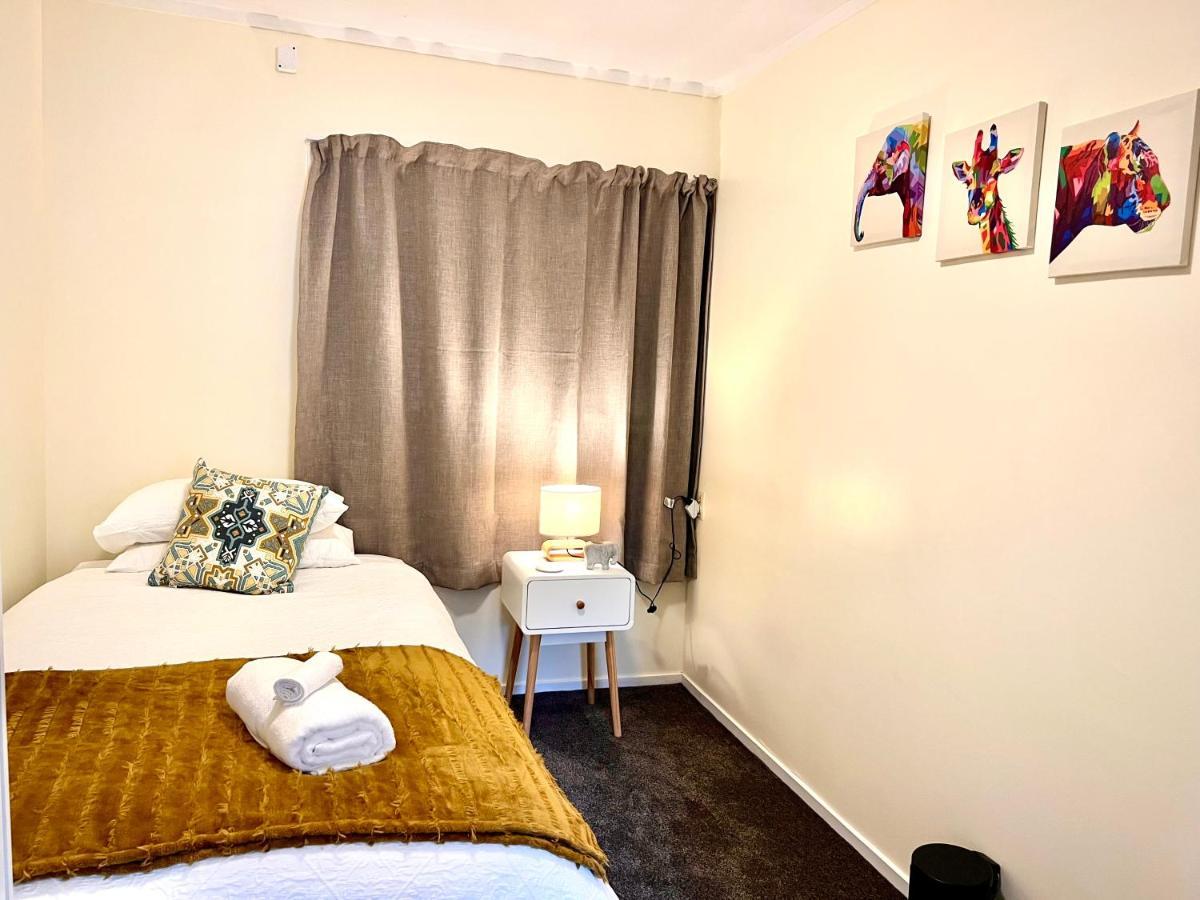 Adorable 2 Bedroom Unit Walk To Town Rotorua Exterior photo