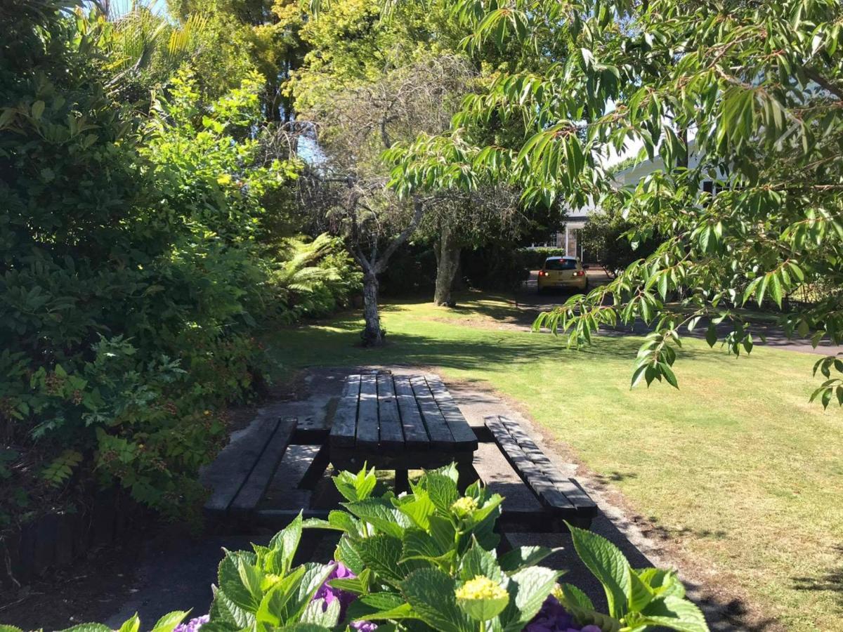 Adorable 2 Bedroom Unit Walk To Town Rotorua Exterior photo