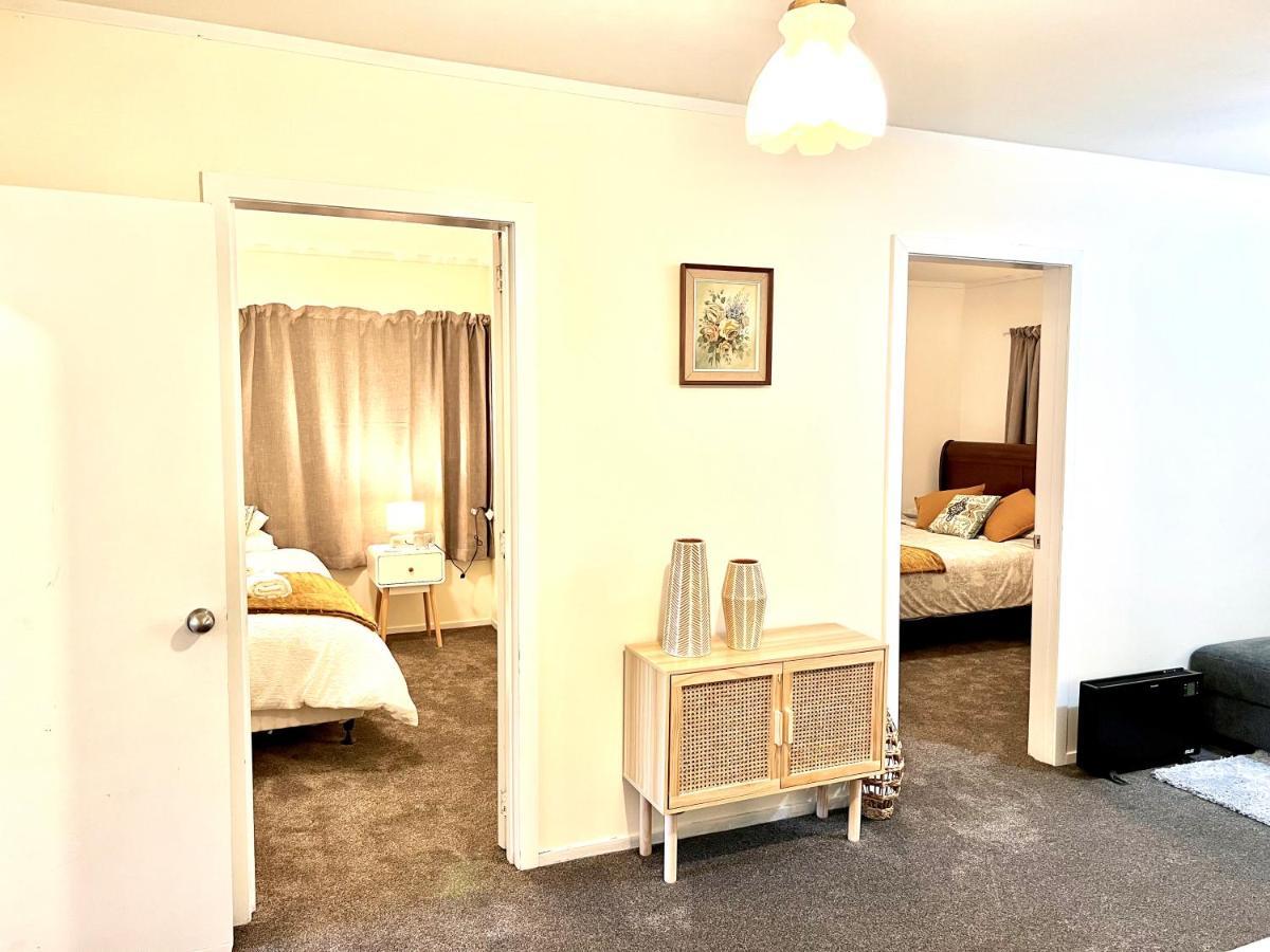 Adorable 2 Bedroom Unit Walk To Town Rotorua Exterior photo